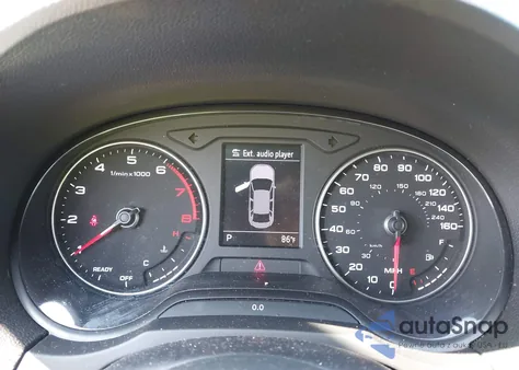 2019 Audi A3 40 Premium/40 Titanium Premium z USA, uszkodzony, nr VIN WAUAUGFF1K1014982